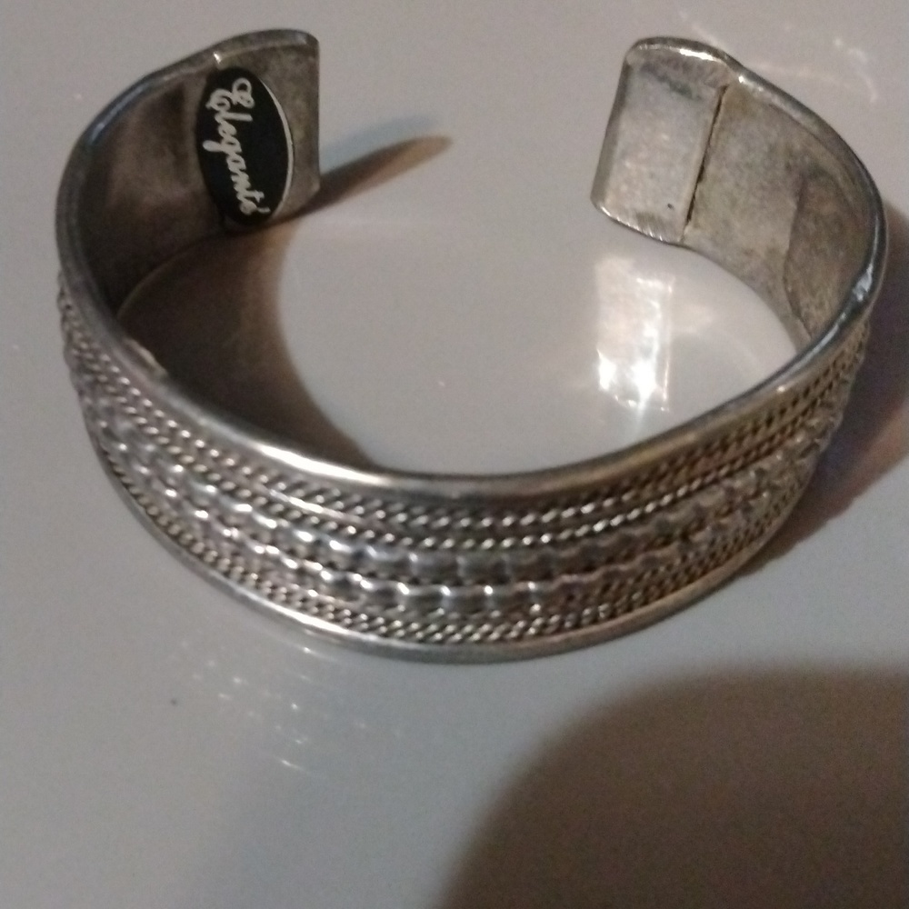Elegante bracelet silver tone (sku 1205)